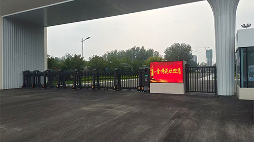 伸縮門案例